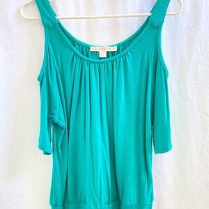 Women's Top Cold-Shoulder  Size: Medium